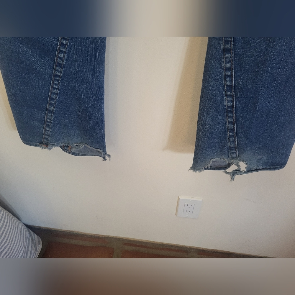 True Religion Blue Boot Cut Jeans with Signature Stitching - Picture 3 of 11
